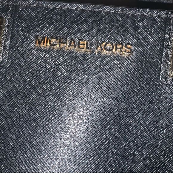 MICHAEL MICHAEL KORS  Quinn Large Saffiano Leather Satchel in Black - Picture 2 of 7